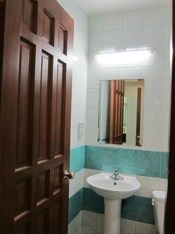 מנדאוה סיטי Oftana Suites מראה חיצוני תמונה