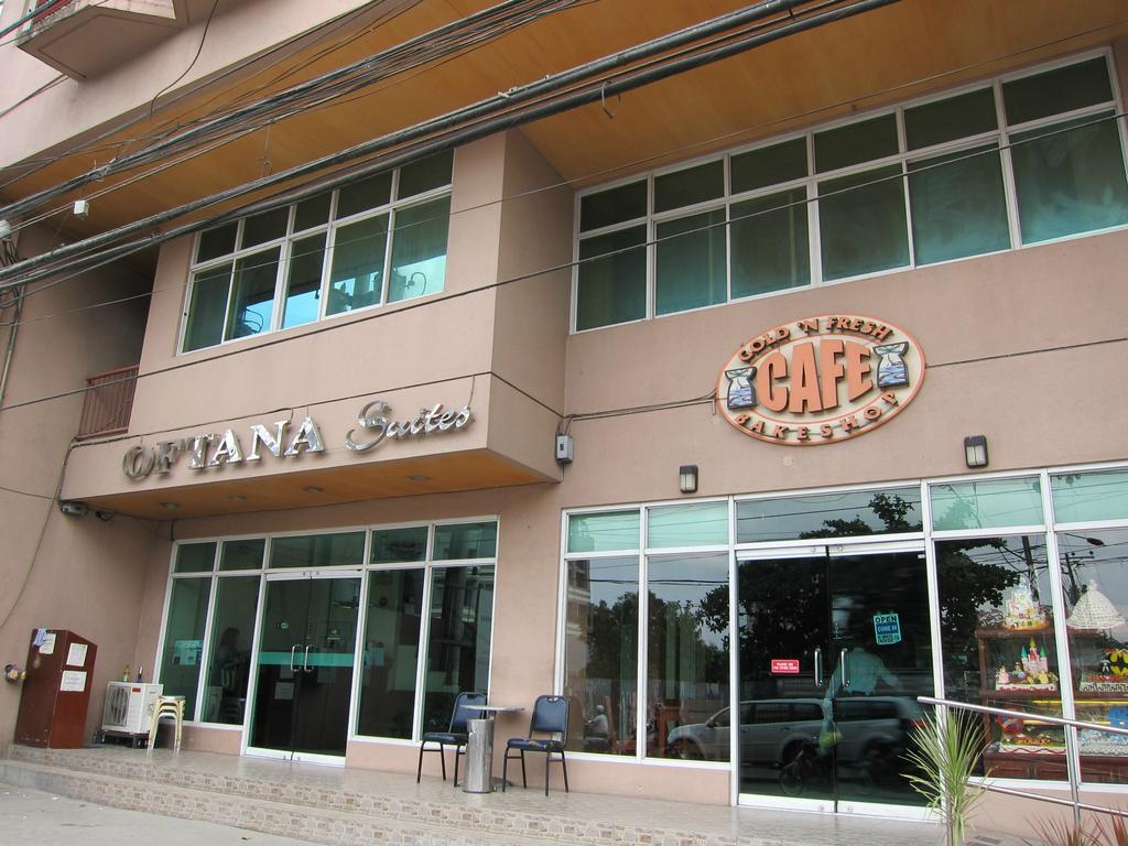 מנדאוה סיטי Oftana Suites מראה חיצוני תמונה